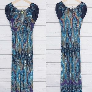 🌵Beautiful Maxi Dress Made by Avocado🌵